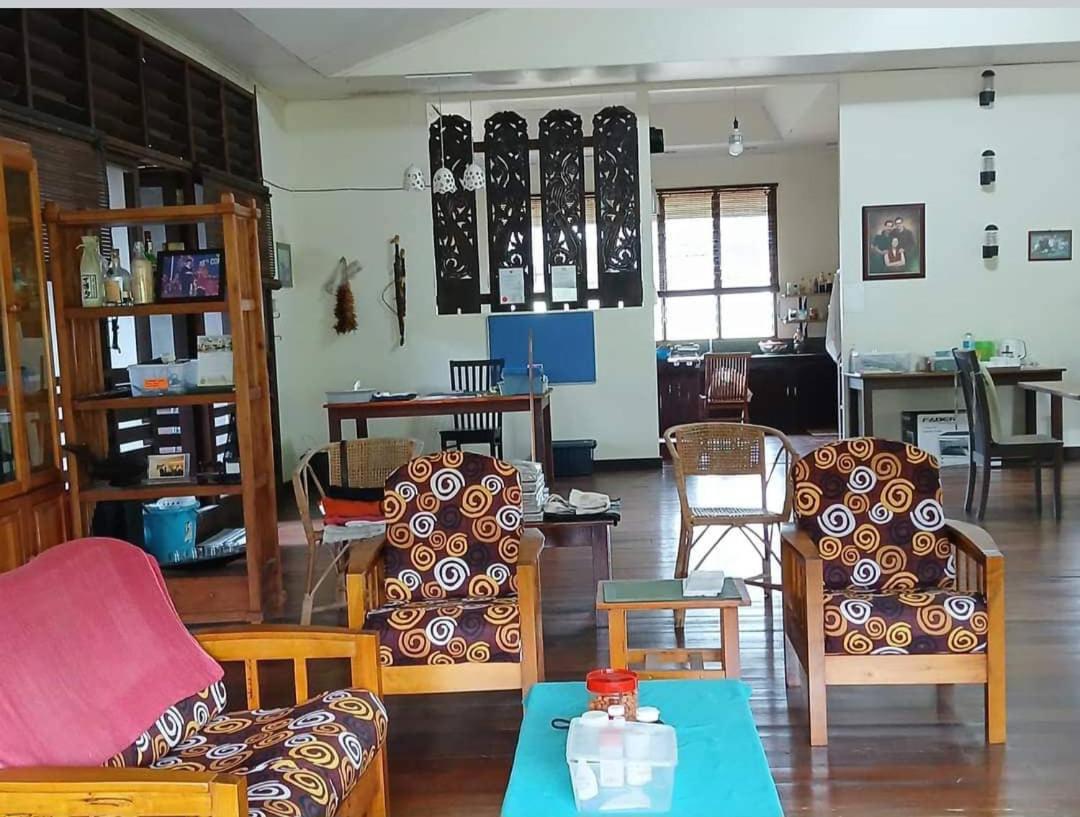 Mulu Tribal Homestay Exterior foto